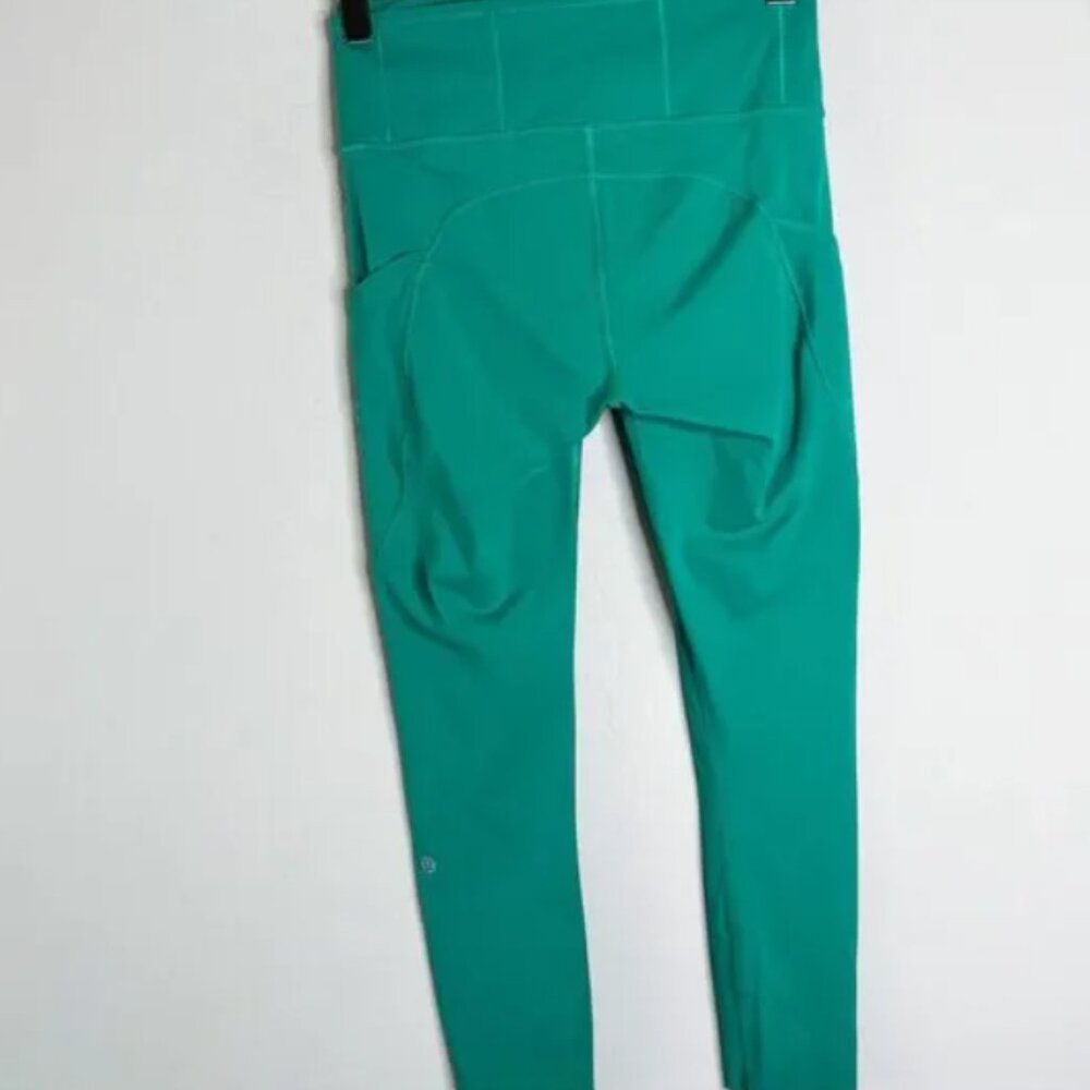 Lululemon Kelly Green Bra Set - Picture 6 of 7